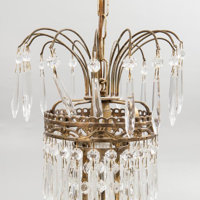 Chandeliers, a pair, Gustavian style, 20th century.