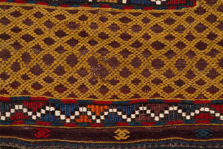 Rug, semi-antique Kelim, approx. 189 x 125 cm.