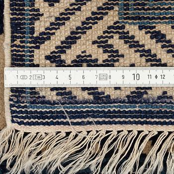 Mattor, 2 st, Baotou, Kina, ca 112 x 62 respektive 165 x 78 cm.