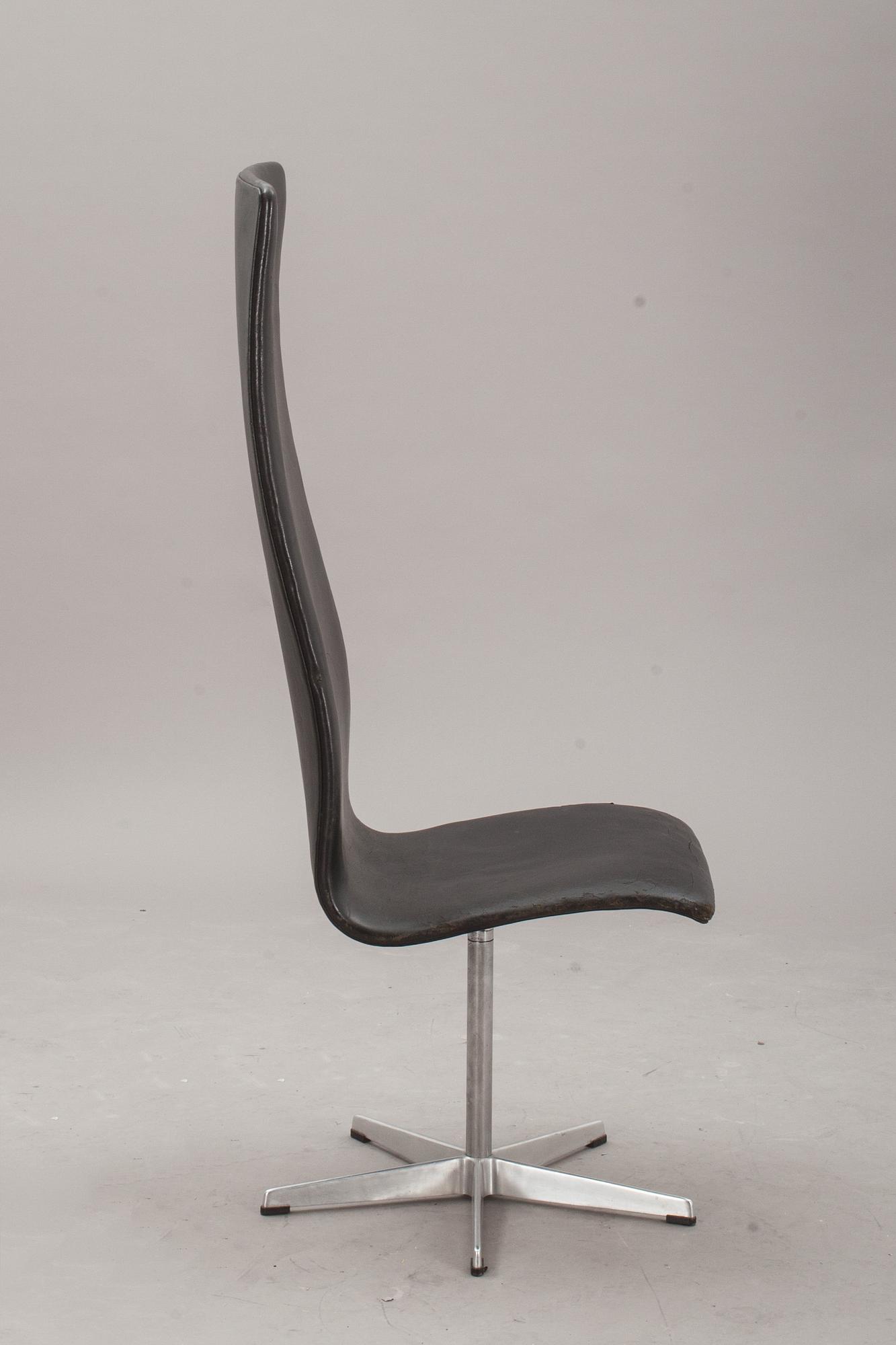 STOL, "Oxford", Arne Jacobsen, Fritz Hansen, etikettmärkt.