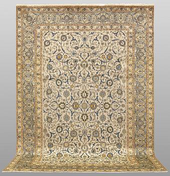 A carpet, Kashan, ca 387 x 268 cm.