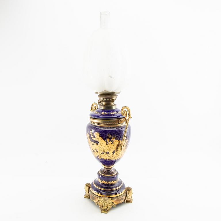 Bordsfotogenlampa omkring 1900.