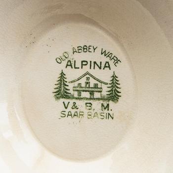Service 44 dlr, "Old Abbey Ware Alpina" Villeroy & Boch Mettlach Saar Basin circa 1900 stoneware.