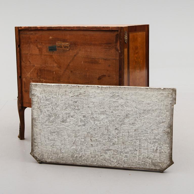 BYRÅ, gustaviansk stil, 1800-talets mitt.