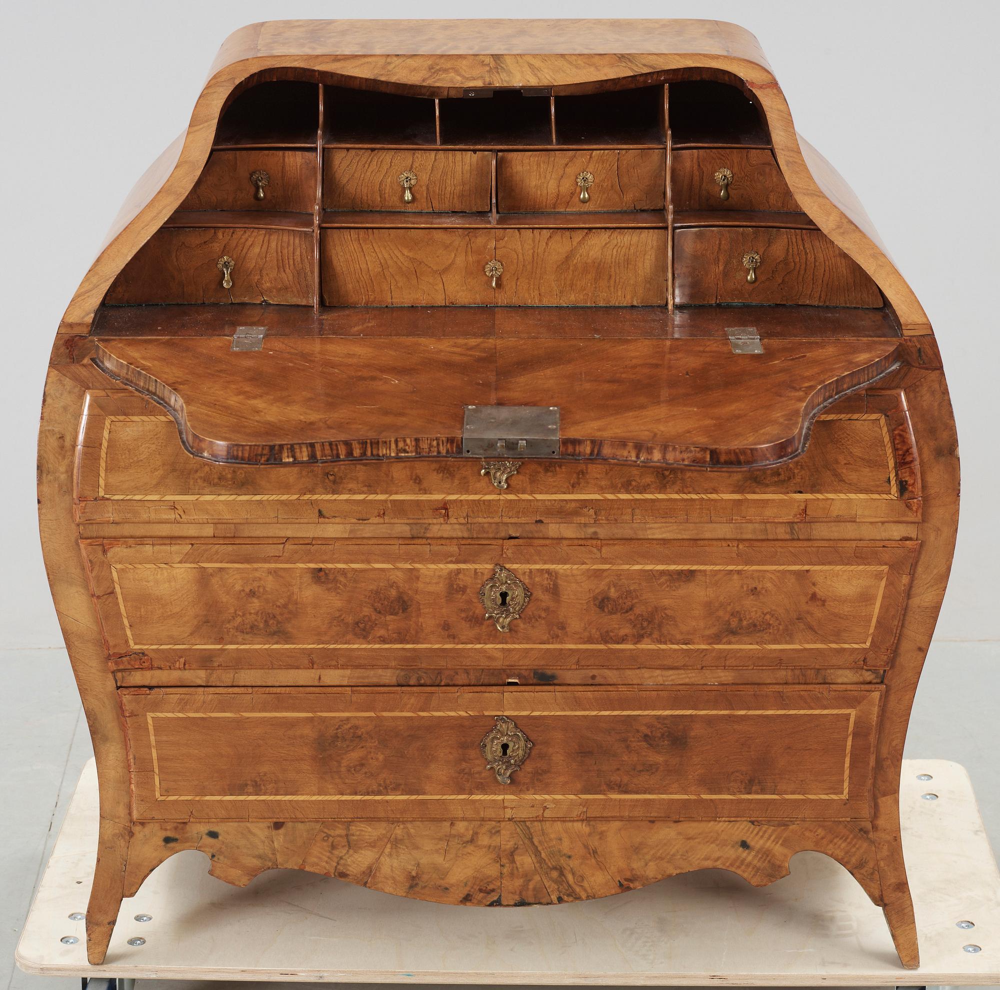 SEKRETÄR, rokoko, 1700-talets andra hälft.