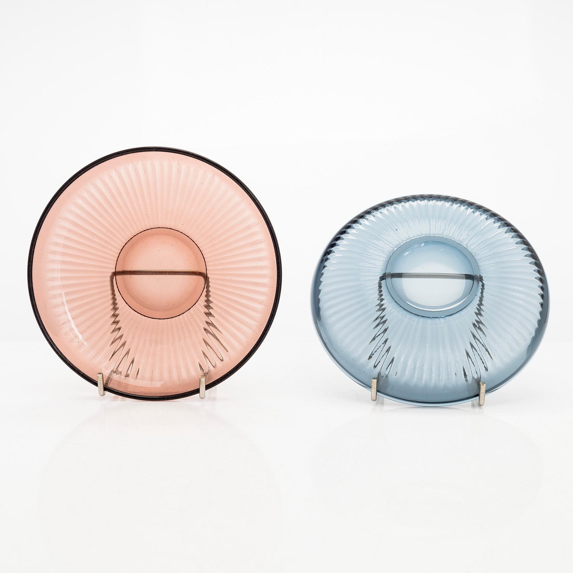 Nanny Still, glasservisdelar, 18 dlr, "Viiru", Riihimäen Lasi Oy.