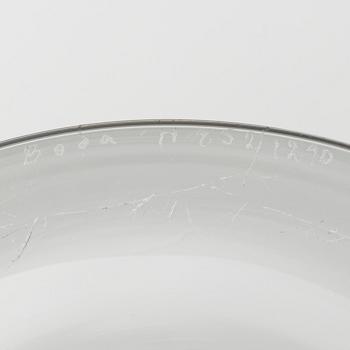 Erik Höglund, an engraved footed glass bowl, Boda, Sweden 1950/60s.