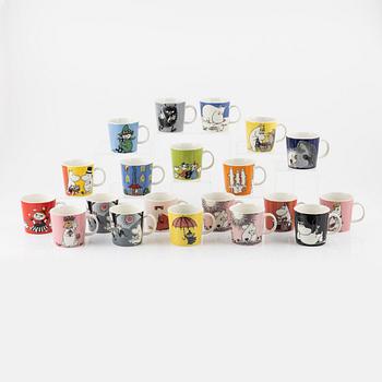 20 porcelain Moomin mugs, Arabia, Finland.