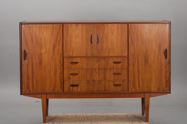 BARSKÅP/SIDEBOARD, 1950-tal.