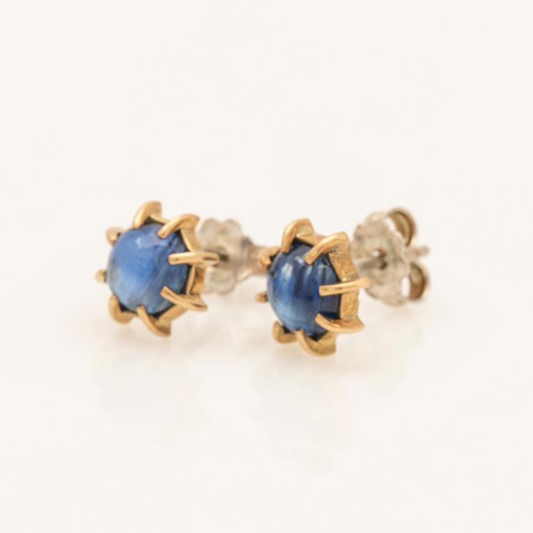 Earrings, a pair, silver and gold with kyanite.