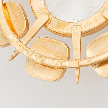 Arvo Saarela, brosch 18K guld med halvpärla, Enköping 1965.