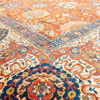 Matta, semiantik Täbris, ca 528-535 x 346,5-352,5 cm, signerad Farhan.