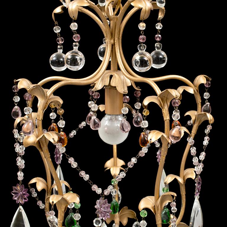 A 20th century ceiling light.