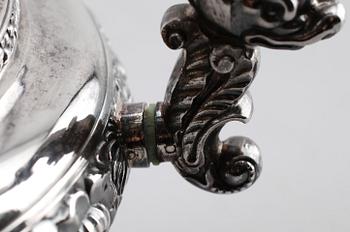 KAFFEKANNA, silver, Adolf Zethelius 1838. Vikt ca 1060 g.