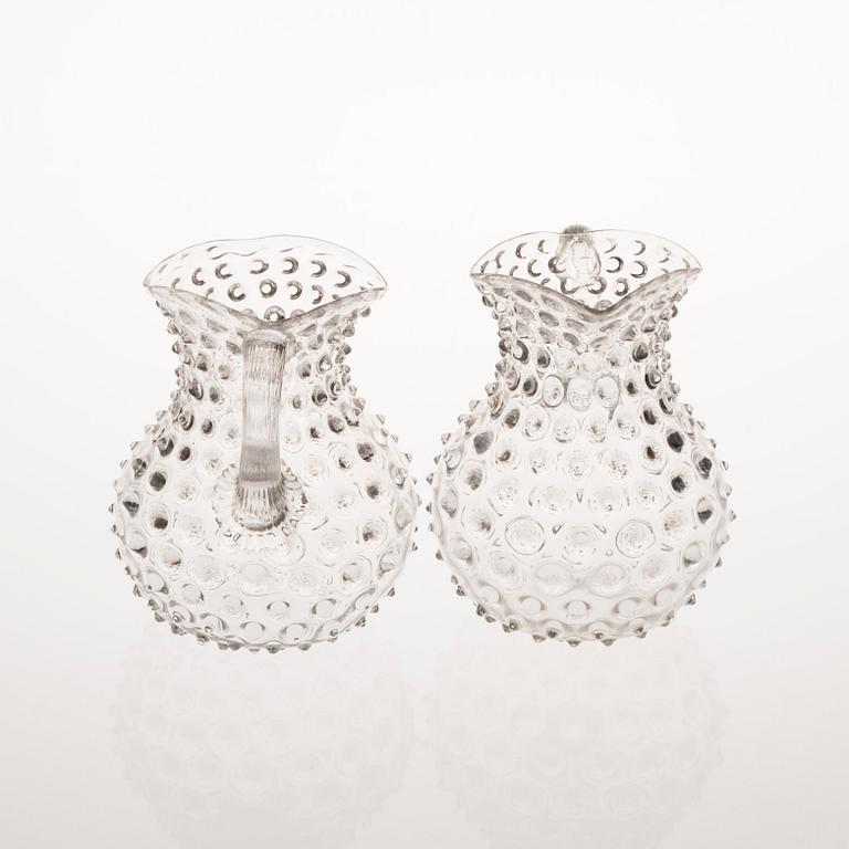 TILLBRINGARE, ett par, s.k. Hobnail pitcher, 1900-talets början.