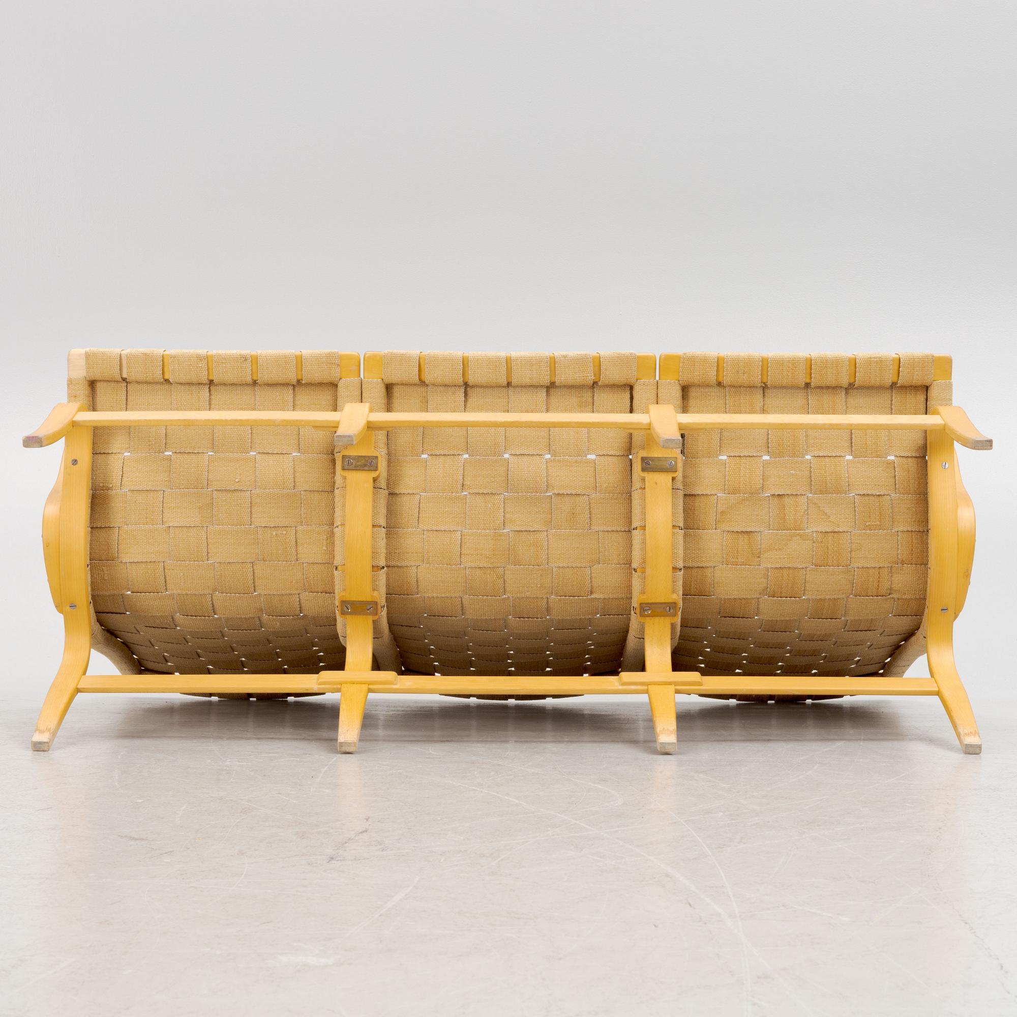 Bruno Mathsson, soffa, "Eva", Firma Karl Mathsson, Värnamo, 1973.