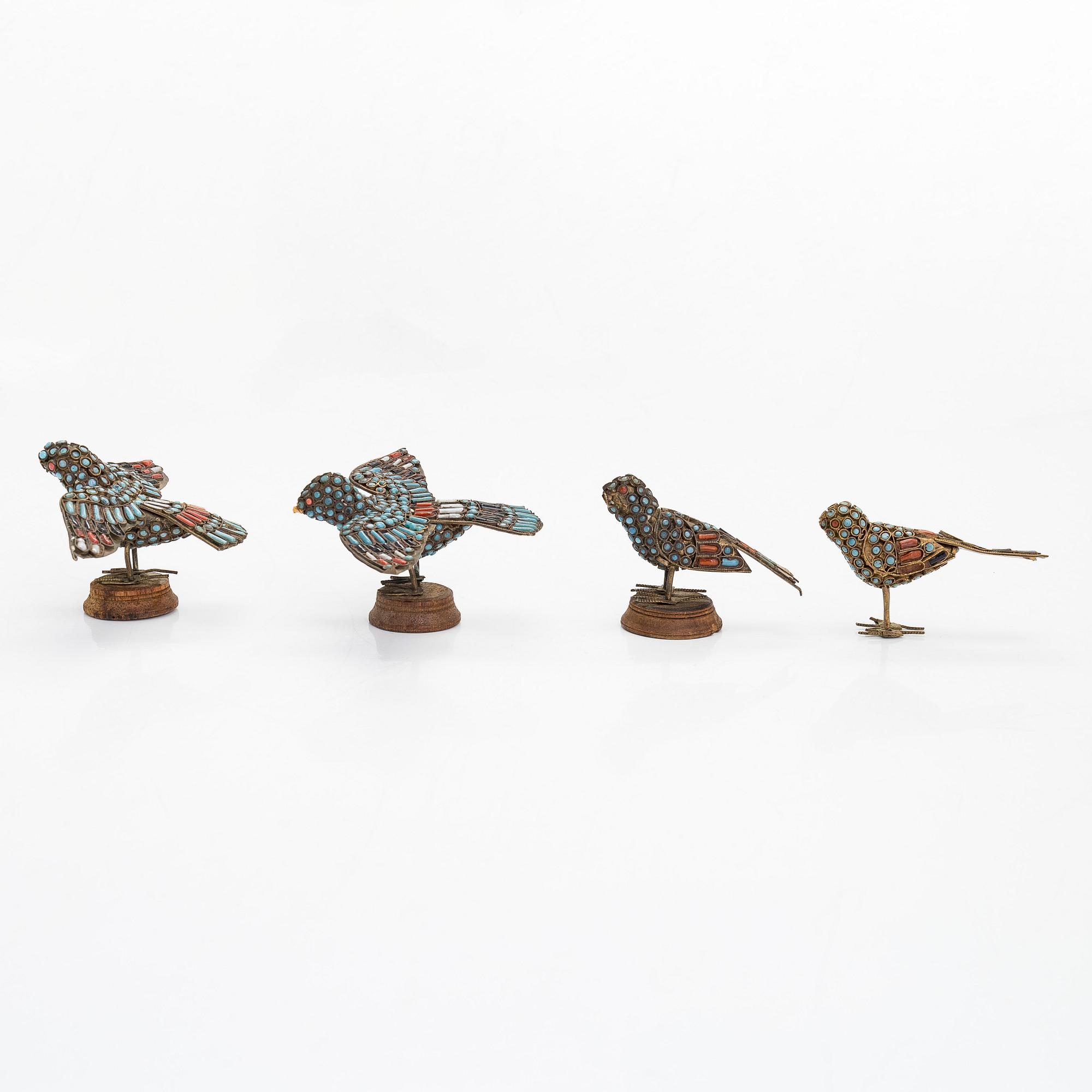 Four Chinese birds, turn of the century 1800/1900.