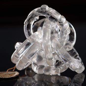 A rock crystal chain link, Qing dynasty (1644-1912).