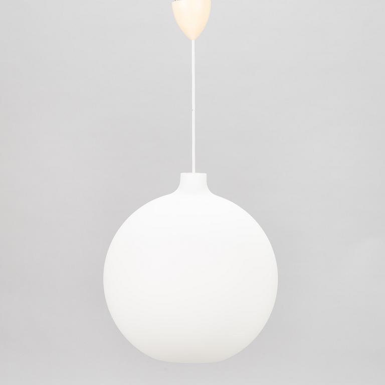 Vilhelm Wohlert, A late 20th century pendant light 'Satellit' for Louis Poulsen, Denmark.