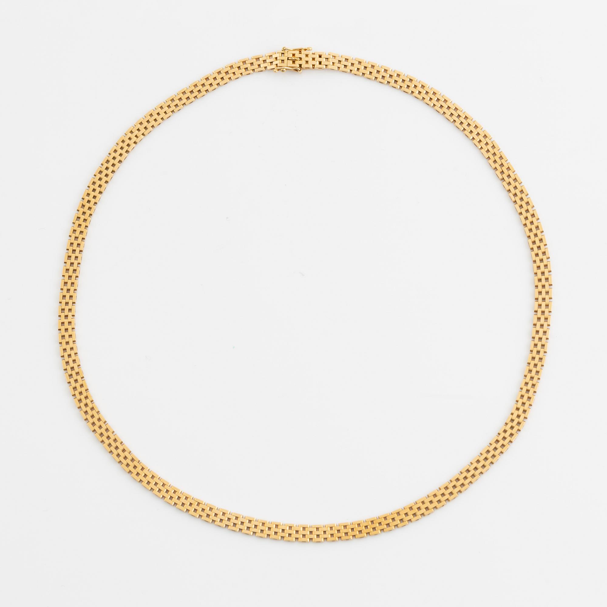 18K gold necklace.