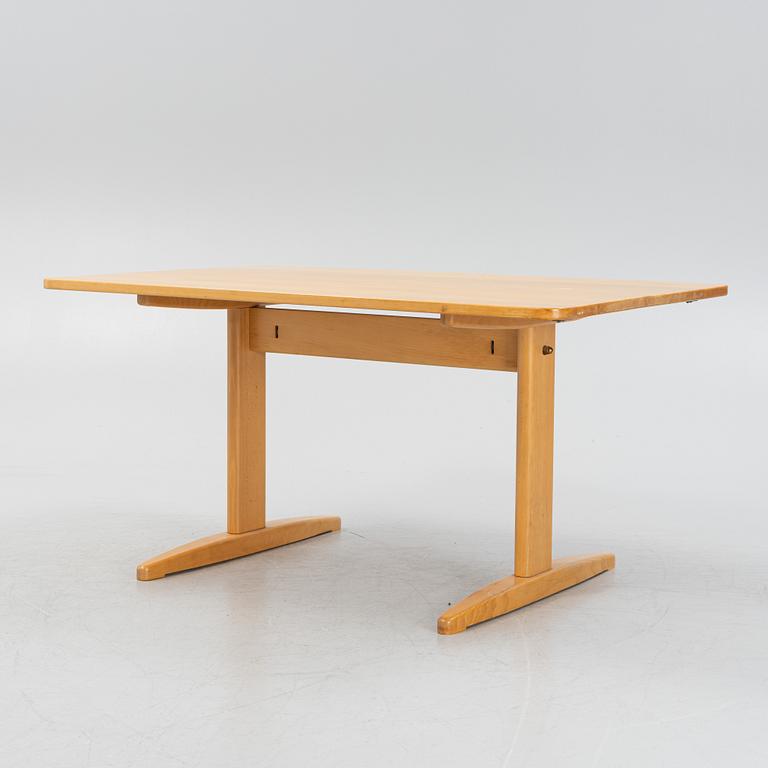 Børge Mogensen, table, "Shaker Table", CM Madsens Fabriker, Denmark, the model designed in 1958.