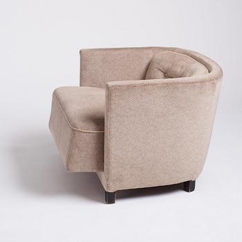 Björn Trägårdh, an armchair model nr 266, Svenskt Tenn Sweden 1930s. Alva & Gunnar Myrdal Collection.