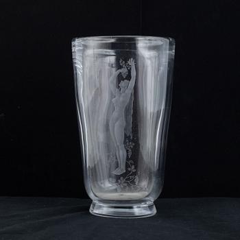 Simon Gate, a vase, Orrefors 1952.