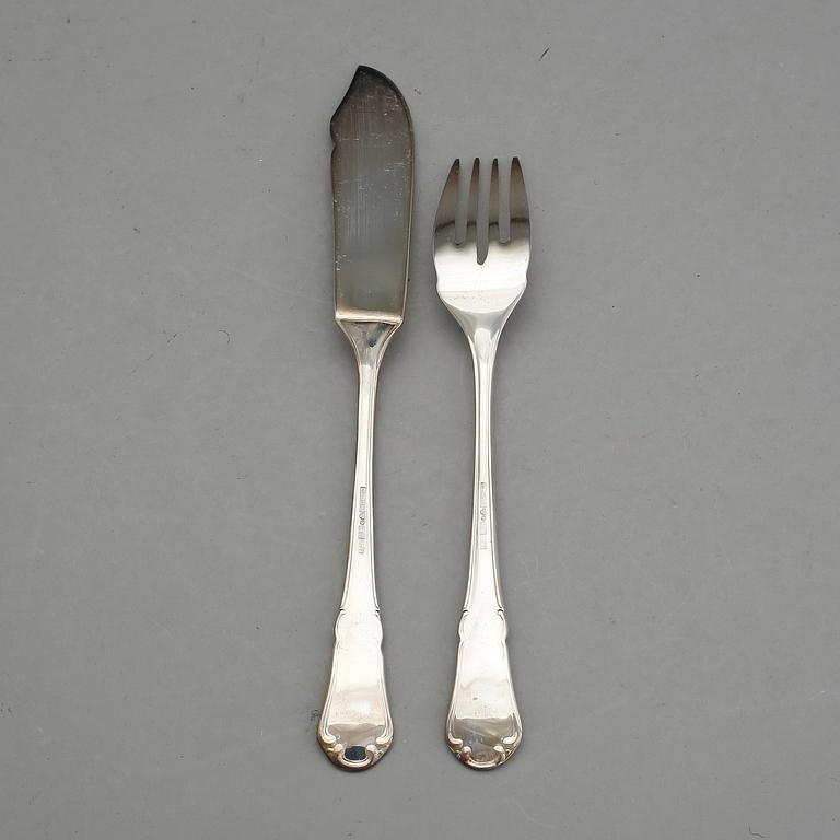FISKBESTICK, silver, "Saga", KG Markströms Guldsmeds Ab, Lund, 1976. Vikt ca 1275g.