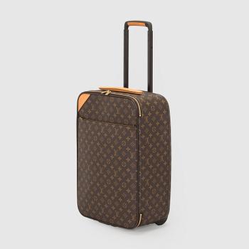 Louis Vuitton, resväska, "Pegase 55".