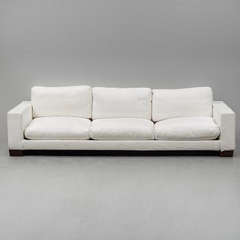 A 'Status 02' sofa by Antonio Citterio for Flexform.