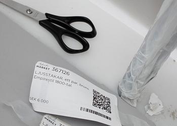 LJUSSTAKAR, ett par, brons. Empirestil 1800-tal.