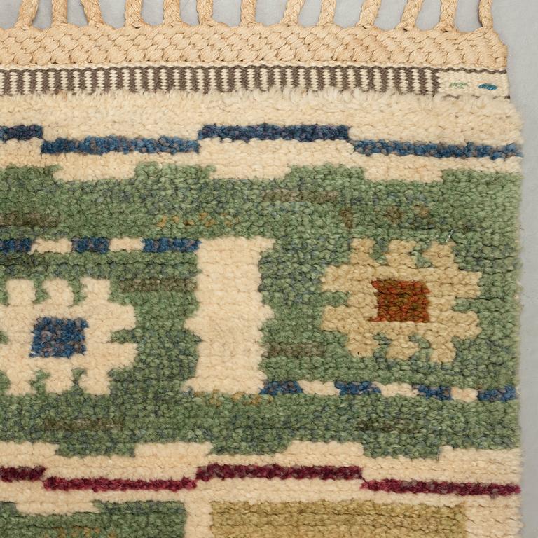 Märta Måås-Fjetterström, MATTA, "Ängarna", flossa, ca 439,5 x 295,5 cm, signerad AB MMF.
