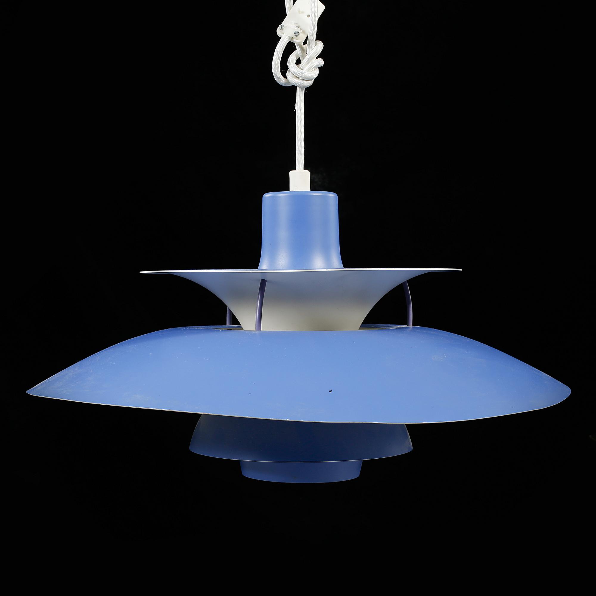 TAKLAMPA, "PH 5" design Poul Henningsen för Louis Poulsen, 1900-talets fjärde kvartal, höjd ca 25 cm.