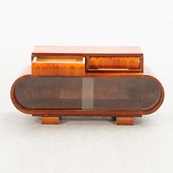 Hall furniture, Art Deco, first half of the 20th century.