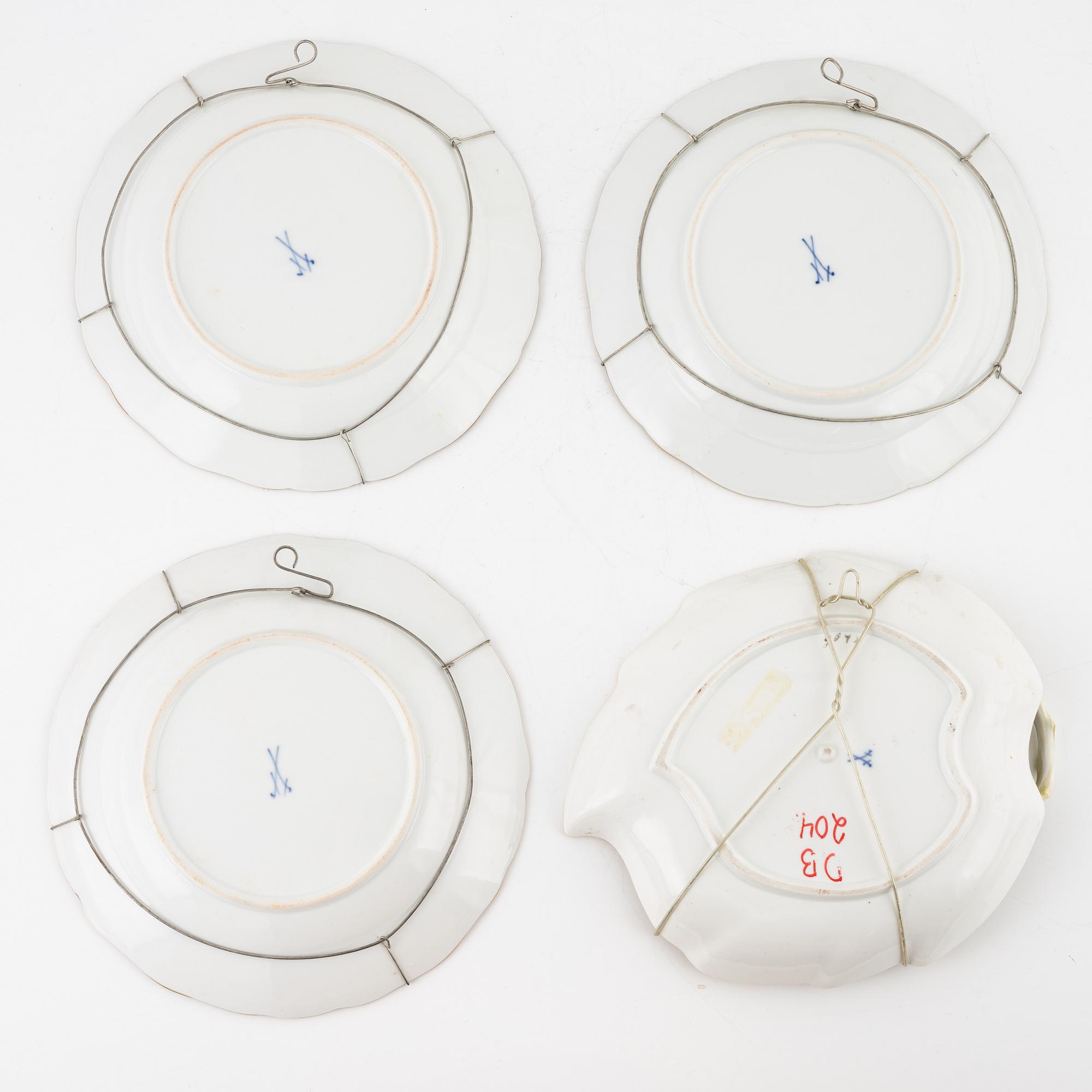 Three porcelain plates and a dish, Meissen, early 20th Century.