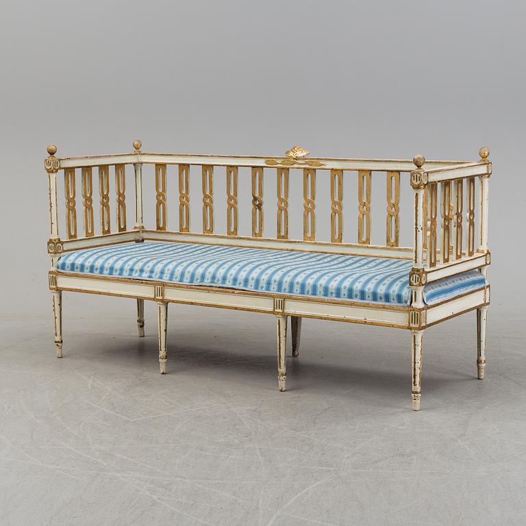 A late Gustavian sofa, early 19th century.