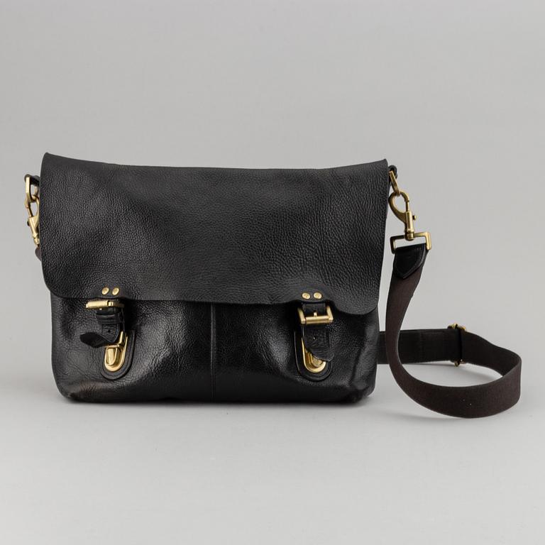 Mulberry, a 'Barnaby' messenger bag.