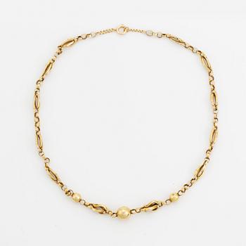 18K gold necklace.