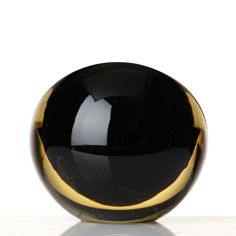 Nanny Still, a yellow and black 'Melon' vase/sculpture, Riihimäen Lasi Oy, Finland.