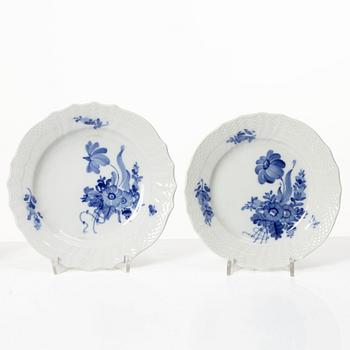 Royal Copenhagen, kaffeservis, 54 delar, "Blå blomst", Danmark, 1900-talets andra hälft.