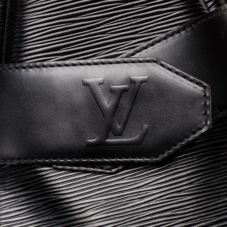 VÄSKA, "Sac D'Epaule", Louis Vuitton.