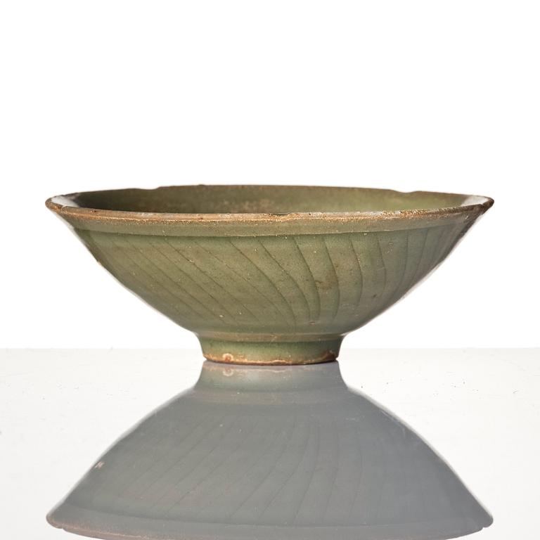 A carved 'Yazohou' bowl, Song dynasty (960-1279).