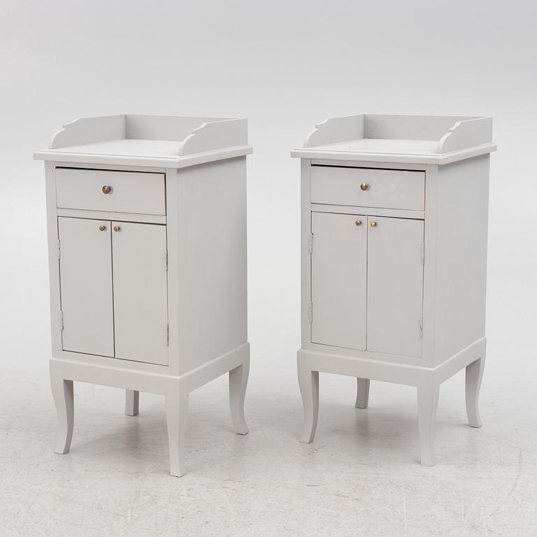 Sängbord, ett par, 1900-talets första hälft.