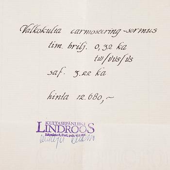 RING, 18K vitguld, safir, diamanter. E. Lindroos. Vikt ca 4,5 g.