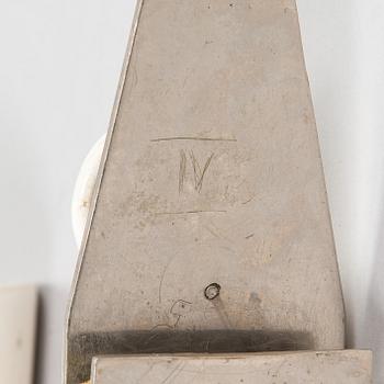 Alvar Aalto, pöytävalaisinpari/ lukuvalaisinpari, malli 5267 Taito 1933.