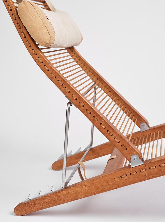 Hans J. Wegner, an oak lounge chair model "JH 524", Johannes Hansen, Copenhagen.