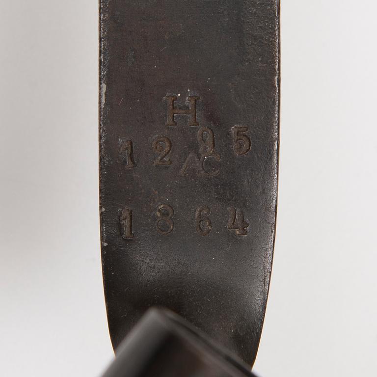 SEINÄKORISTEITA, 3 kpl, pistin- ja hylsyaihe, 1800-1900-luku.