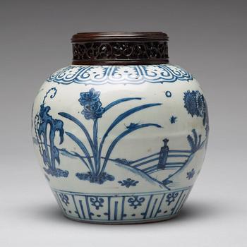 A blue and white jar, Ming dynasty (1368-1664).