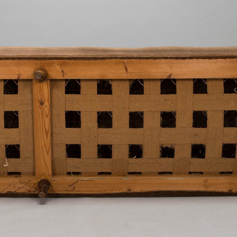 Elna Kiljander, possibly, sofa for Koti - Hemmet 1940s.