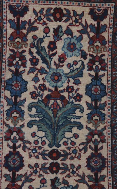 MATTOR, ett par, orientaliska. 168 x 38.